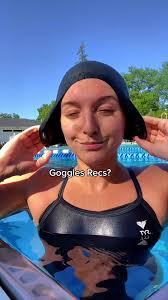 Best Goggles for Open Water Swimming: Swimmers' Recs