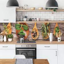 kuchenruckwand krauter und gewurze kuchen wandregal kuchenruckwand kuche umbauen