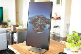 Check price in india and buy online. Dell S U3219q 32 Inch 4k Monitor Provides A Perfect Home Office Upgrade Techcrunch