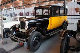 Me encantan los coches antiguos y me gustaria compartirlos con ustedes, si concen a alguien que quiera compartir este tablon con nosotros, podeis invitarles. Museo De La Ciencia Y La Tecnica De Terrassa Coches Antiguos Museos Museo De La Ciencia