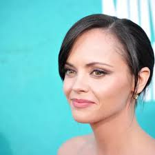 Vor 10 monaten 46:33 xozilla draussen schwanger hd; Christina Ricci Aktuelle News Infos Bilder Bunte De