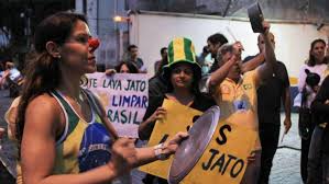 Es a medida que la etiqueta #cacerolazo se establecía en el primer puesto como tendencia local, surgían reacciones en contra mediante. Cacerolazos Contra Bolsonaro Por El Record De 1 910 Muertos En Un Dia Por Coronavirus Telam Agencia Nacional De Noticias
