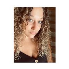 Buonasera! scrivo perché stiamo cercando venditori di Pellet per una  possibile collaborazione. La nostra attività consiste nel monitorare il  vostro magazzino, ovunque voi siate, con una piccola applicazione. Ci  occupiamo di tutto