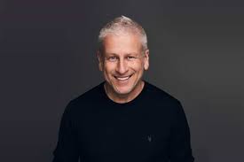 Learn how you can begin building a relationship with god. Louie Giglio Explains The Truth That Might Change Your Relationship With God Relevant