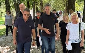 Predsednik vlade, dr. Robert Golob, s ...