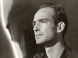 Discover the Timeless Design of the Nelson Platform Bench