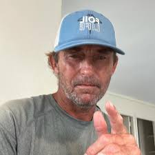 Sage Gasaway (@foilwise) · Kaneohe, HI