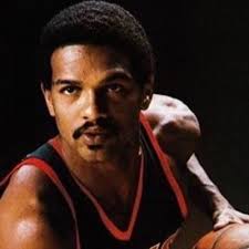 PointForwardPro⁩ and I watched a great Xmas eve workout ran by one of the  best, @clintparks05. Hamad Moussa(dad Yasin played with my son Kris) and  sharpshooter Joe Sterling from Harvard Weslake HS.