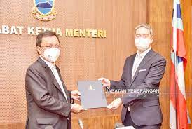 Adakah ini masanya untuk membina semula sistem perundangan negara, bermula dengan jabatan peguam negara? Brenndon Bersekongkol Shafie Apdal Warisan Wajar Letak Jawatan Peguam Besar Negeri Sabah