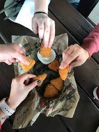 Everyone loves cheesy and creamy mac 'n' cheese. Roosters Restaurant On Twitter Sharing Is Caring Come Share Some Mac N Cheese Bites For 2 Happy Appetizer Tuesday Macncheesebites Appetizertwosday Https T Co Mxps15gbpd