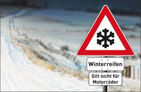 Wie prüfe ich die profiltiefe, wie alt dürfen winterreifen bild klärt wichtige fakten zur winterreifenpflicht. Aus Fur Motorrad Winterreifenpflicht Tourenfahrer