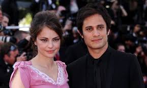 Several of her films have received critical acclaim such as burnt money, waiting for the messiah. La Separacion De Gael Garcia Bernal Y Dolores Fonzi Loc El Mundo