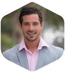 Daniel Hollenbeck's Instagram, Twitter & Facebook