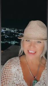 I want to take a minute (or two) and give much respect to the man who has  made such a difference in my world. I usually give props to those who  deserve