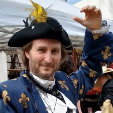 Adam Pierce 🍷 (@siliconsparrow)