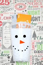 It is an excellent way to wrap up money. 20 Clever Ideas For Giving A Gift Card Sum Of Their Stories Craft Blog