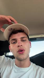 Videos de Daniel Abril (@ddanielabriil) con “Orilla