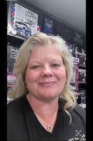 Shauna Weaver's Instagram, Twitter & Facebook