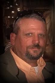 Marci Chandler's Instagram, Twitter & Facebook