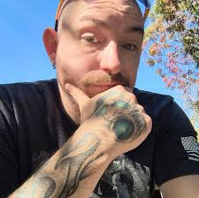 Another one bites the dust in Stanford KY! Tonight made the 14th alleged  child predator that we have helped catch since starting up about 6 months  ago! Austin "Danger" Vanwinkle of Mount