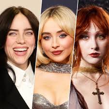 Girl Meets World' stages 'Boy' reunion with Rider Strong, Cory's parents