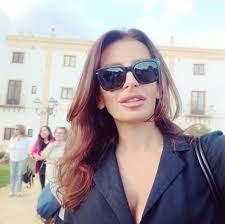 Darlings my PILLOW TALK DIAMONDS in LUCKY DIAMONDS is my beauty secret for  adding a DAZZLING finish to your Pillow Talk look!! Discover my Starry Eyes  & Lucky Pillow Talk Lips Kit