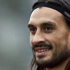 Born 22 february 1977) is a swiss former footballer who played as a forward or midfielder. Hakan Yakin Statistics History Goals Assists Game Log Bellinzona