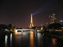 We did not find results for: Turnul Eiffel Turist In Europa