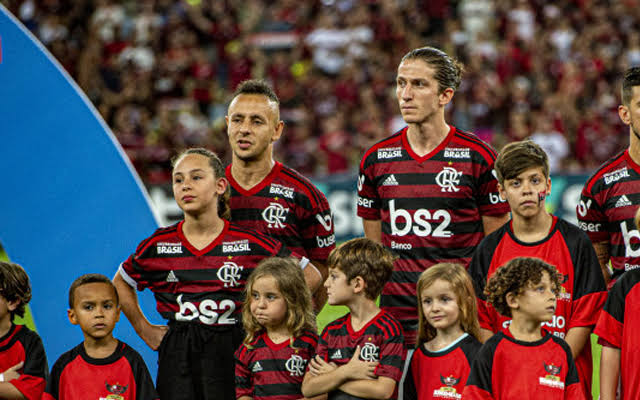 [ENQUETE] Filipe Luís e Rafinha fazem a melhor dupla de laterais do futebol brasileiro?