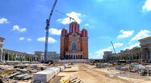 Si pentru ca toti oamenii sa vada care este stadiul lucrarilor la catedrala mantuirii neamului, sambata, pelerinajul. Stadiul LucrÄƒrilor Pe È™antierul Catedralei Mantuirii Neamului Arhiepiscopia Aradului
