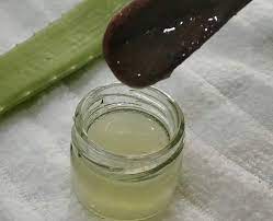 Smooth through your strands with your fingertips without detangling. Make Aloe Vera Oil For Long Hair At Home Using Just 2 Ingredients