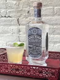 Ming River Baijiu Launches In The Us Bevnet Com Baijiu Alcohol Recipes Liquor