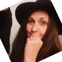 Bev Bowden's Instagram, Twitter & Facebook