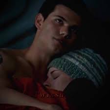 Jacob and Bella in The Tent Scene