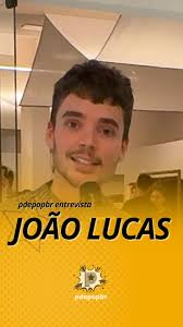 O cantor @joao.lucas lançou seu primeiro álbum autointitulado “João Lucas”,  que mistura batidas pop, eletrônicas e muita emoção. Para marcar esse  momento especial, o cantor celebrou em uma festa privada em São