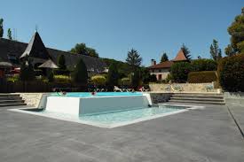 Ideal Pour Groupe Grand Gite Dans Le Cantal En Auvergne Location Vacances A Pers Clevacances