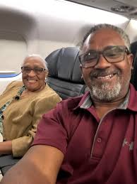 Dwight Gunn (@bishopdgunn) • Instagram-Fotos und -Videos