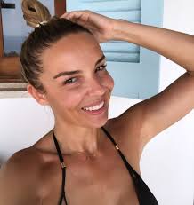 Jun 14, 2021 · marcelina zawadzka zniknęła z telewizji polskiej w atmosferze skandalu.nie jest tajemnicą, że miss polonia 2011, która w ostatnich latach spełniała się w roli prezenterki, usłyszała zarzuty dotyczące oszustw skarbowych, fałszerstwa faktur i prania brudnych pieniędzy. Agnieszka Wlodarczyk Pokazala Ciazowy Brzuszek Bardzo Dlugo Nie Mialam Potrzeby Miec Dziecka Kobieta Pl