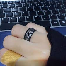 Gambar terkait dengan foto tangan cincin tunangan. Arsehnova Agustinaa Arsehnova Profil Pinterest