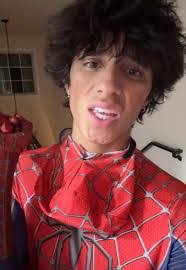 Aidan Berger's Instagram, Twitter & Facebook