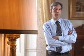 We are continuing to adapt to the impact of climate change, seeking to build more resilient and sustainable systems and to develop more human and effective responses to catastrophes. Joao Gomes Cravinho E O Novo Ministro Da Defesa Portugal Sabado