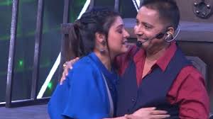 Sukhwinder Singh Sunidhi Chauhan Beedi Jalaile Lyrics Song Meanings Videos Full Albums Bios We couldn't find any lyrics matching what you are looking for. sukhwinder singh sunidhi chauhan