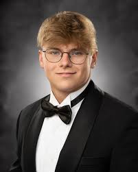 JHS Announces 2024 Valedictorian & Salutatorian