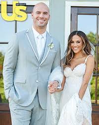 Watch Inside Jana Kramer S Picture Perfect Barnyard Wedding Jana Kramer Wedding Jana Kramer Barnyard Wedding