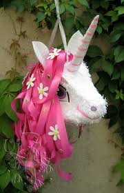 Mia And Me Party Pinata Coole Geburtstagsideen Einhorn Party Ideen Pinata Basteln