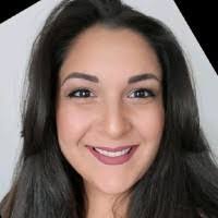 Alice Piro's Instagram, Twitter & Facebook