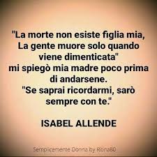 L'amore che lega vicendevolmente genitori e figli è incondizionato, sincero e infinito. Frasi Belle Sui Genitori Defunti