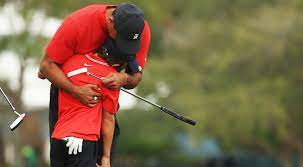 The Two Worlds Of Tiger Woods On Display At Pnc Championship