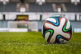 Ročníkem českého fotbalového poháru, dříve hraného pod názvy pohár českomoravského fotbalového svazu, ondrášovka cup či pohár české pošty.soutěže se účastní profesionální i amatérské fotbalové kluby z české republiky z různých. Mol Cup Mesto Bruntal
