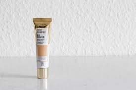 Bb talk, 2015 song by miley cyrus. Loreal Age Perfect Bb Cover Innenaussen